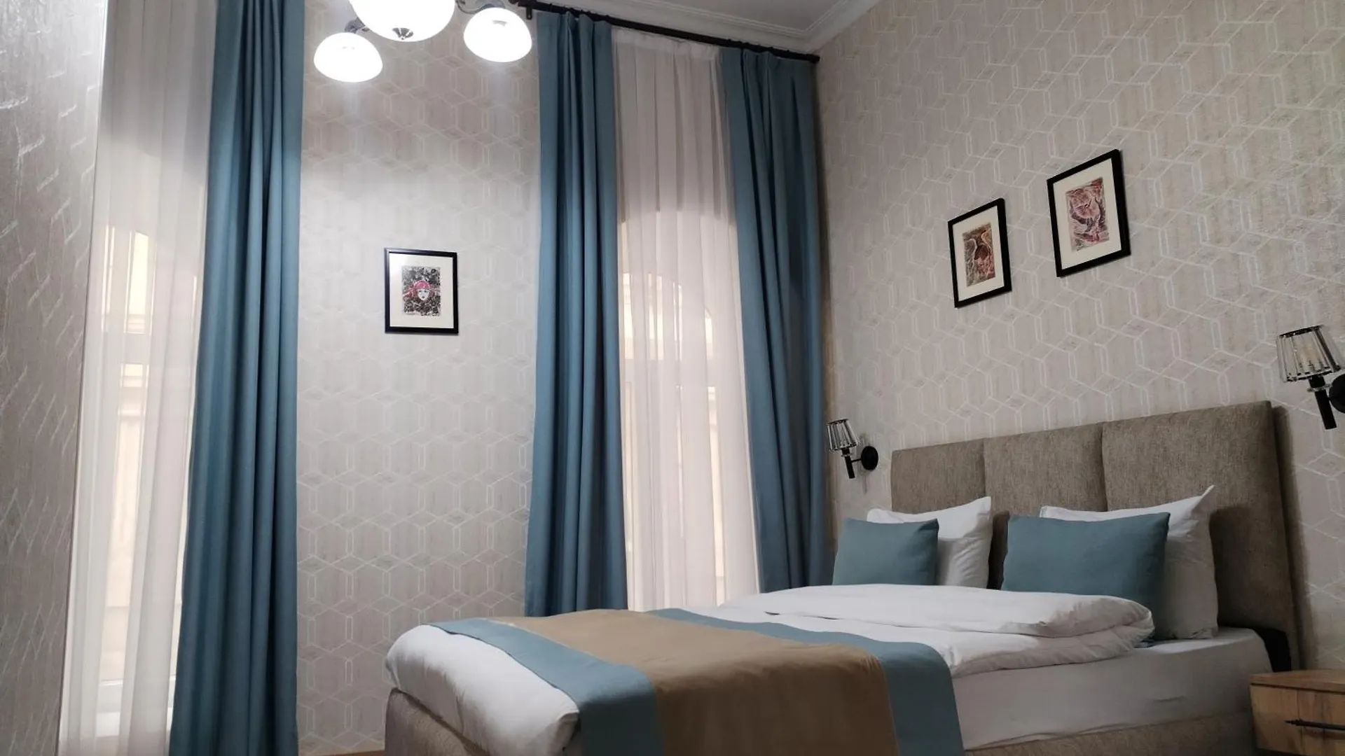Pera Hotel Baku 4*,  Azerbaïdjan